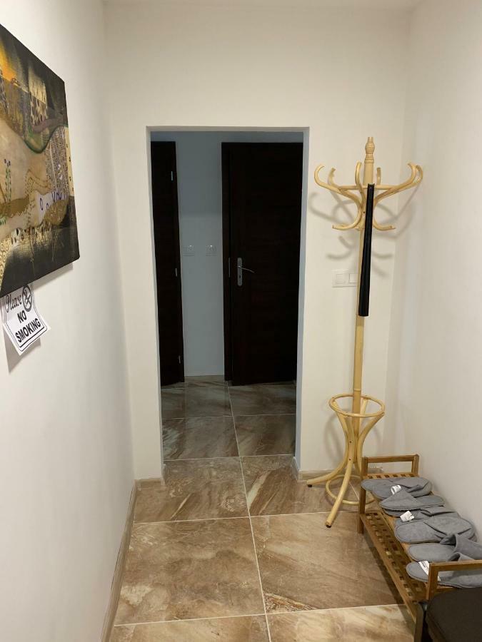 Apartament Tt10 Botanicka Trnava Exterior foto