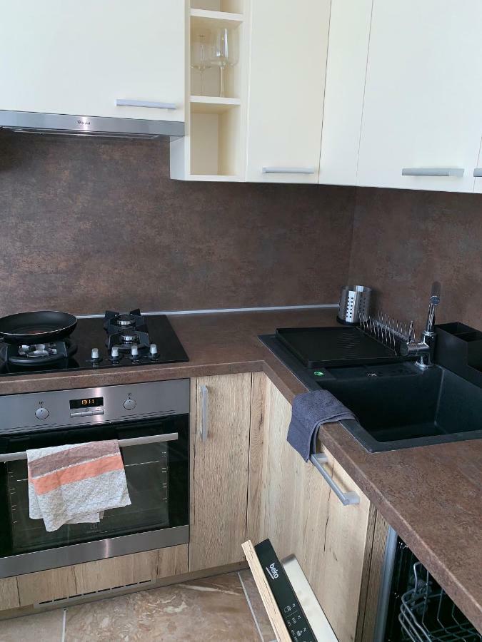 Apartament Tt10 Botanicka Trnava Exterior foto
